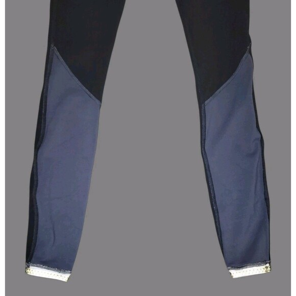 Lululemon Run Under Reversible Leggings Womens 4 Full Length Gray Black Athletic - Picture 10 of 13